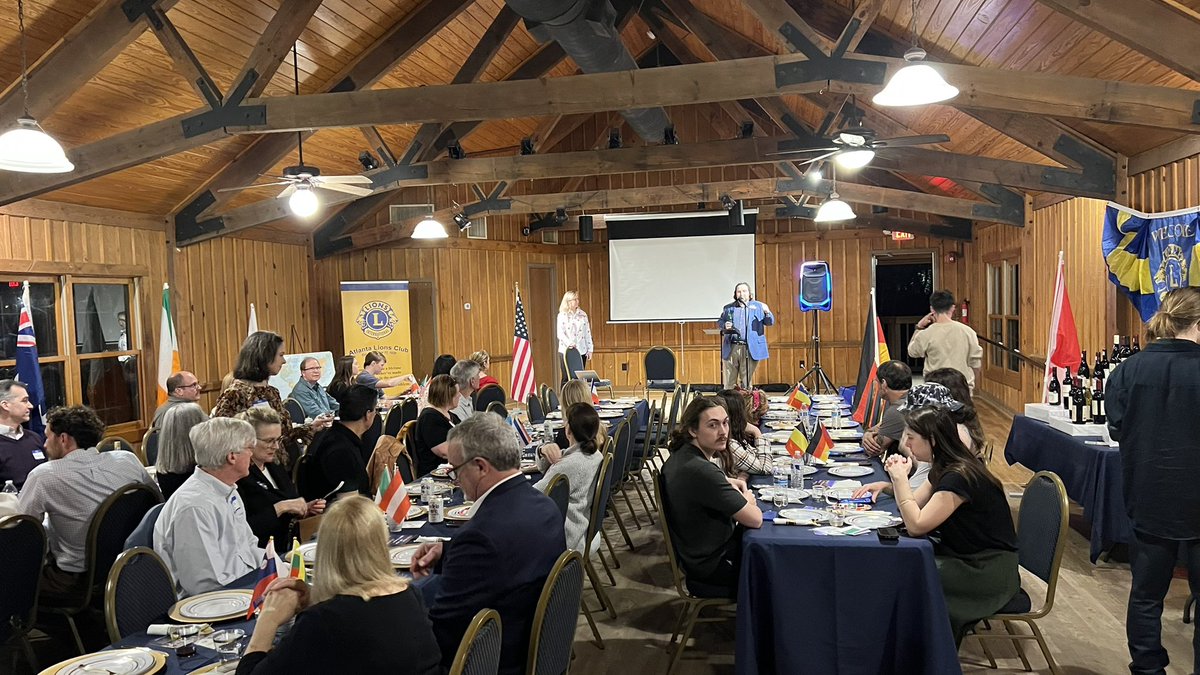 atlantalions's tweet photo. A great time was had by all #ATLions2025 https://t.co/DBtmnB2l8d