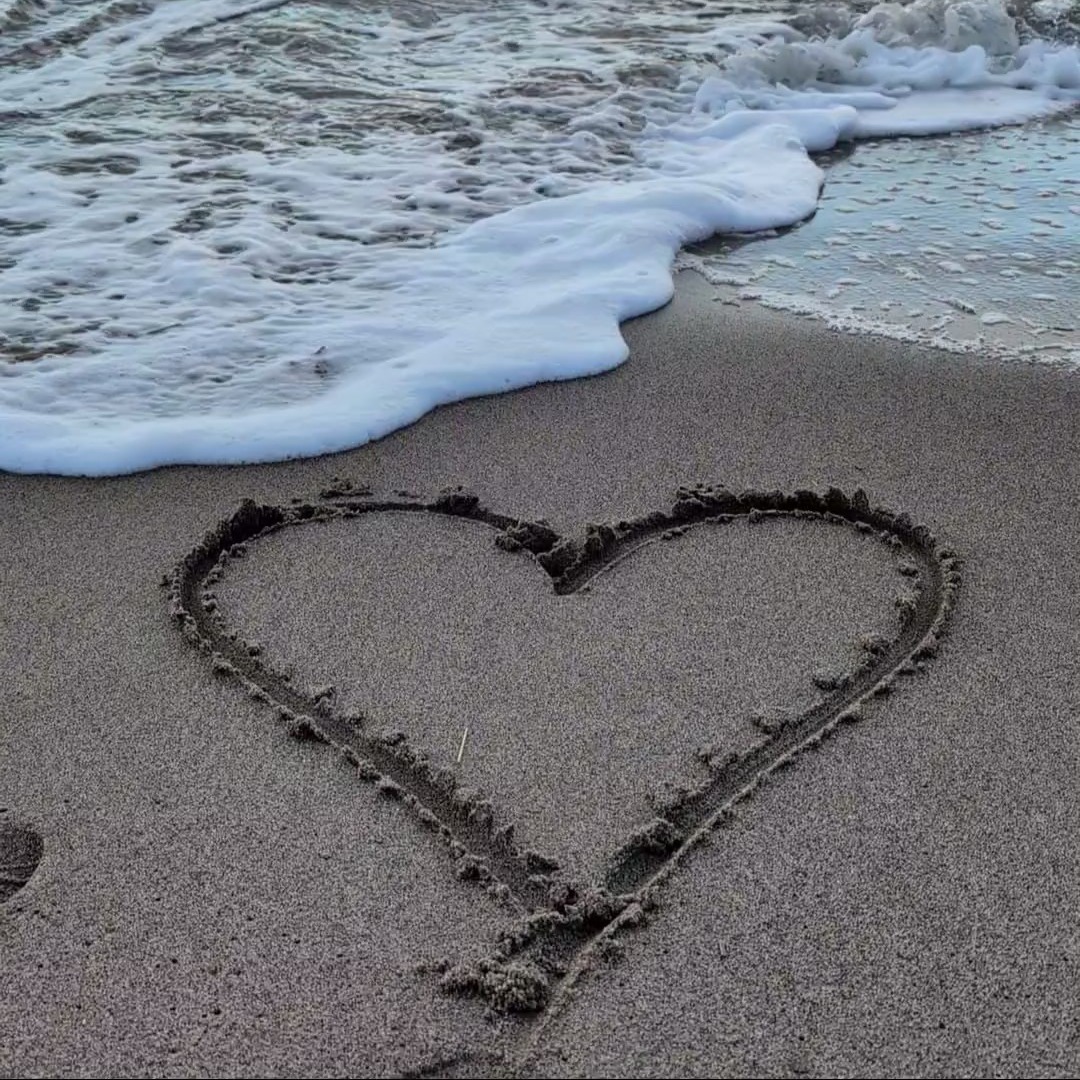 💖 Valentine’s Day is this Friday! 

No gift yet? Whisk them away on a spontaneous escape to #Northumberland - the ultimate surprise! Or, if you can't get away this weekend, treat them to a gift voucher to stay at a later date 💕✨

Contact us for more information.