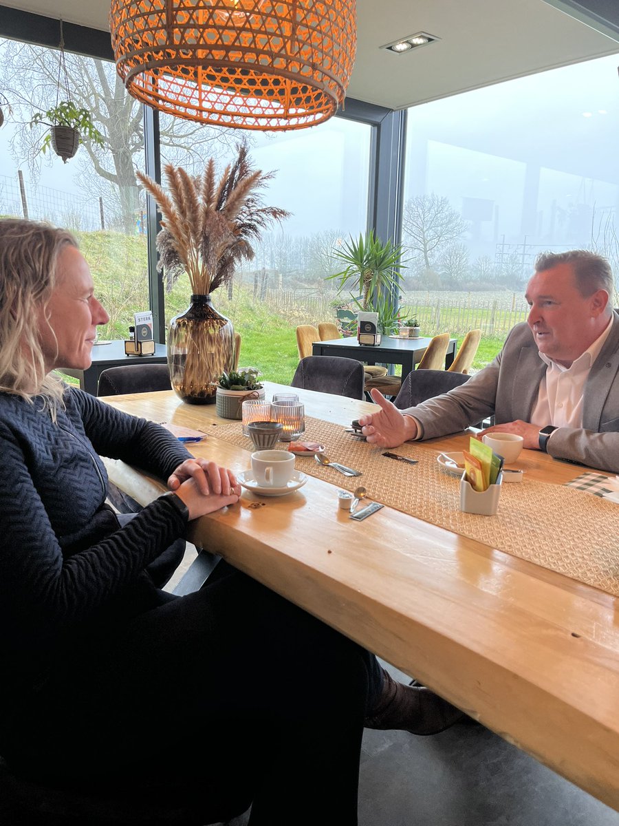 ZeelandinDenHaag (@zeelandindh) on Twitter photo <a href="/Wytske_Postma/">Wytske Postma</a> (NSC) bezocht de kerncentrale van EPZ. Daarna werd geluncht met burgemeester <a href="/Gerbvine/">Gerben Dijksterhuis</a> van Borsele en bijgepraat over o.a. de Borselse voorwaarden. Een mooie timing in de aanloop naar het kernenergiedebat aanstaande woensdag. <a href="/Wytske_Postma/">Wytske Postma</a> (NSC) bezocht de kerncentrale van EPZ. Daarna werd geluncht met burgemeester <a href="/Gerbvine/">Gerben Dijksterhuis</a> van Borsele en bijgepraat over o.a. de Borselse voorwaarden. Een mooie timing in de aanloop naar het kernenergiedebat aanstaande woensdag.