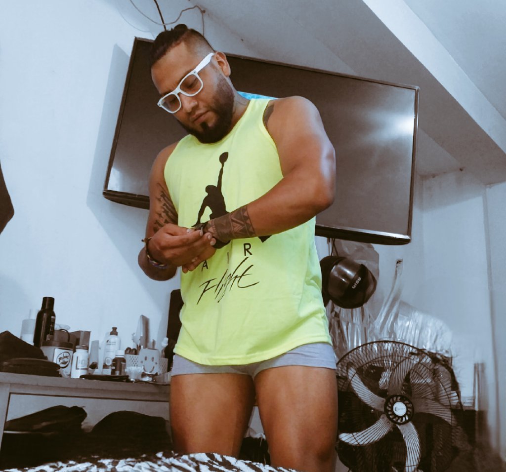 😈🥵morenochingon92🥵😈 tweet media