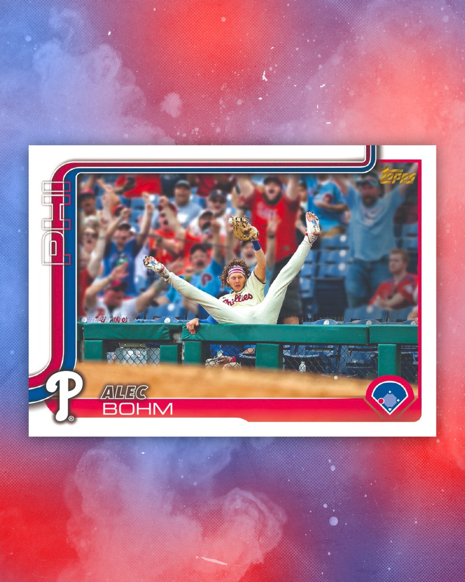 2025 Series One Golden Mirror image variation cards feature some of the most unique photos used on trading cards, and EVERY player in the set has one.

Whose Golden Mirror card do YOU want to see?

Let us know and we'll reply with the photos! 👇