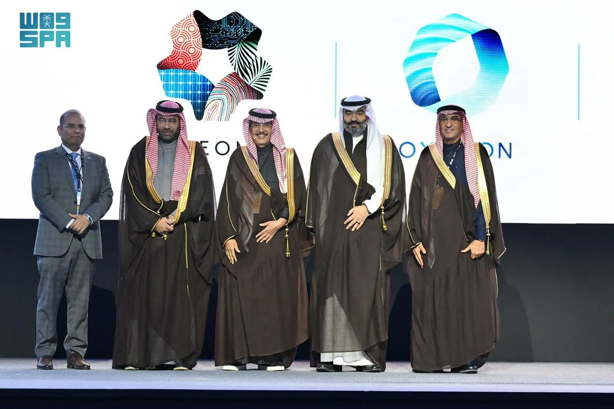 Spa_Eng's tweet image. NEOM, DataVolt Launch Sustainable AI Project in Oxagon with $5 Billion Investment.
spa.gov.sa/en/N2259124
#SPAGO