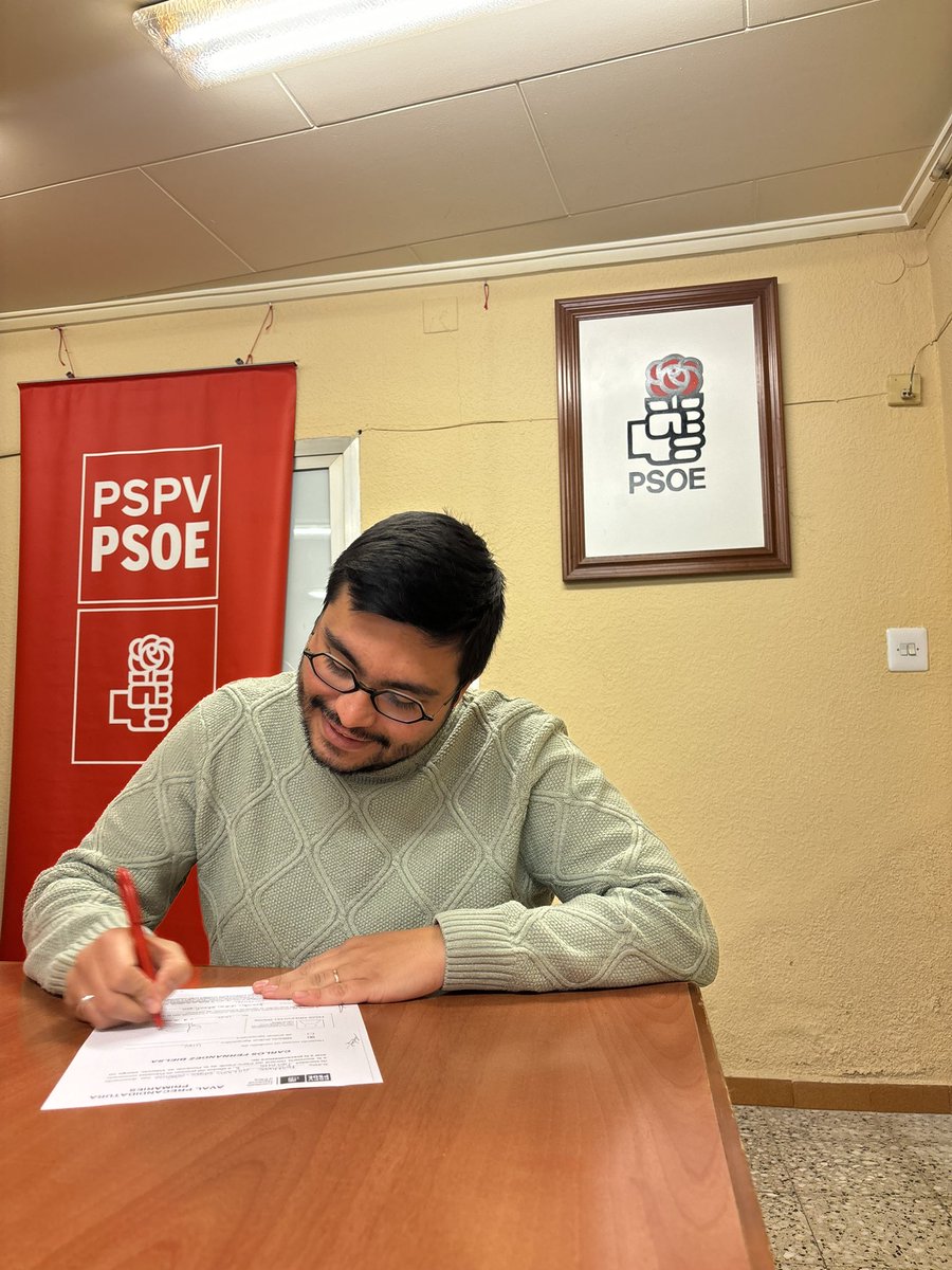 fernando_utiel's tweet image. En la casa del pueblo de Utiel, en mi agrupación de toda la vida, en mi casa. 

Avalando a @CarlosFBielsa para la Secretaría General de @pspvprovalencia y así continuar trabajando por y para la militancia ❤️🫰🏻

#LaFuerzadelaMilitancia #FuturComPartit