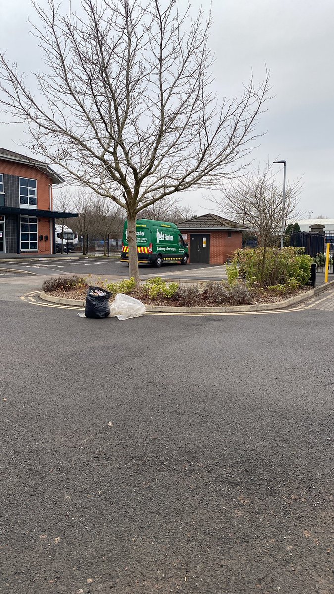 Karl Fischer tweet media