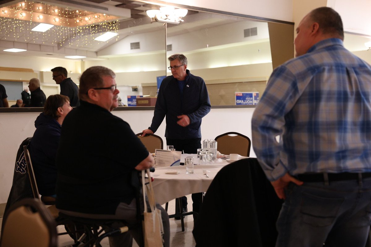 KevinHollandMPP's tweet photo. It was a great turnout last Saturday at the Slovak Legion breakfast!
Thank you to everyone who stopped by and to all the volunteers for taking time to help out at this event.
Your support truly matters!
#teamholland #thunderbay #atikokan https://t.co/fE1UPqc3T4