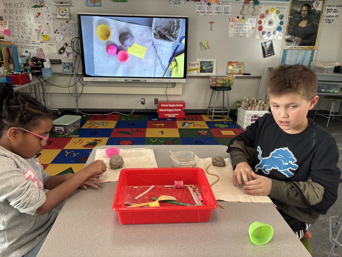 Heidi Mercer tweet media