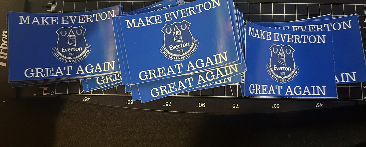AggroFlags's tweet image. Everton stickers about to go out..