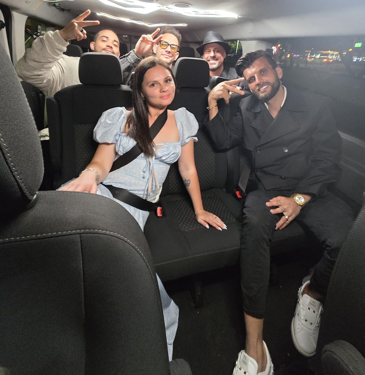 Good vibes!! 🙃🥳🤗💯🕺