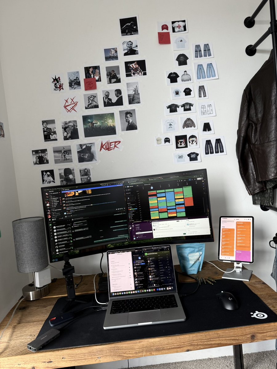 if you're an entrepreneur and you feel behind. it's because you are.

your calendar is simply just not pretty enough.

you're disorganized.

you're unprepared.

you're not in sync with your team.

you're behind.