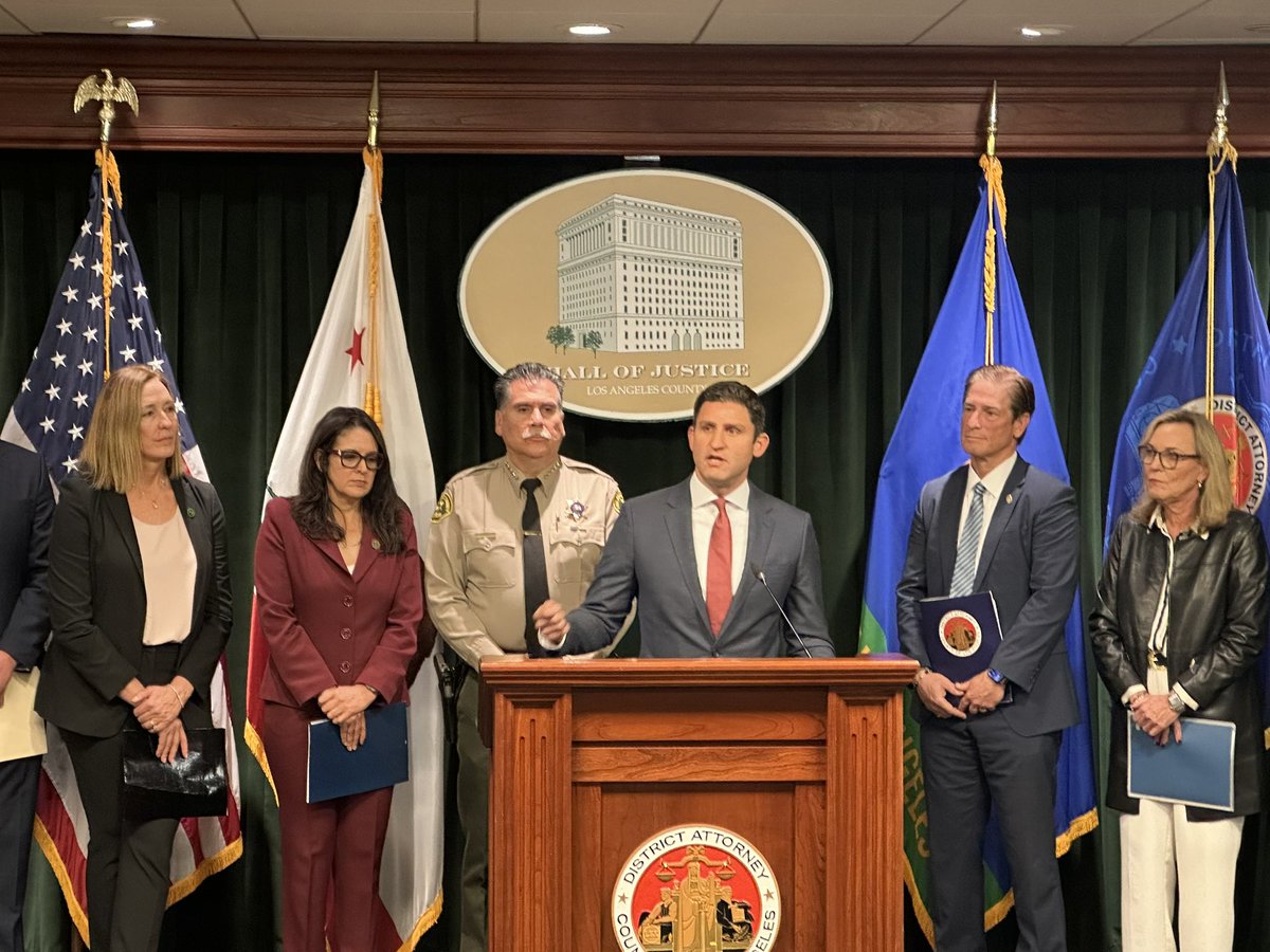 Asm. Jesse Gabriel (@asmjessegabriel) on Twitter photo Today, I joined <a href="/ASM_Irwin/">ASM Jacqui Irwin</a>, <a href="/AsmPacheco/">Assemblywoman Blanca Pacheco</a>, <a href="/AsmHarabedian/">John Harabedian</a> to announce bipartisan legislation to protect wildfire victims and first responders by strengthening and modernizing state law on looting and impersonation of emergency personnel during wildfires and the rebuilding process. Today, I joined <a href="/ASM_Irwin/">ASM Jacqui Irwin</a>, <a href="/AsmPacheco/">Assemblywoman Blanca Pacheco</a>, <a href="/AsmHarabedian/">John Harabedian</a> to announce bipartisan legislation to protect wildfire victims and first responders by strengthening and modernizing state law on looting and impersonation of emergency personnel during wildfires and the rebuilding process.