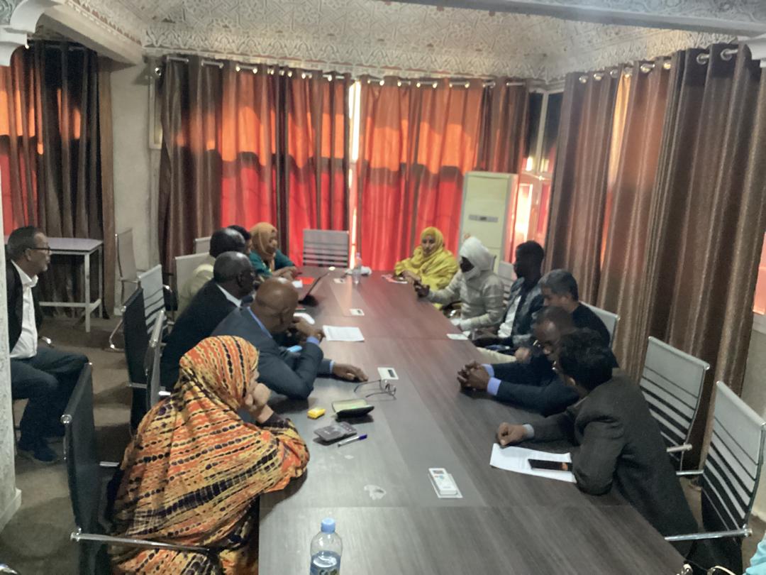 OMS_Mauritanie's tweet photo. La #Mauritanie lance son enquête de vulnérabilité et d'adaptation (VAA) pour un système de santé plus résilient face au #ChangementClimatique ! Une étape clé pour protéger les populations les plus exposées et orienter les actions #ClimHealth #VAA #ATACH #SantéClimat @OMS_Afrique https://t.co/WPx10TpEvB