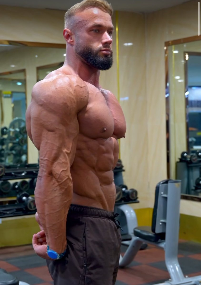 MuscleJacking's tweet image. Dick skin condition , Viachaslau Tarasevich 🇧🇾