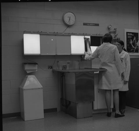 BCIT Campus Planning and Facilities (CPF) (@bcitcpf) on Twitter photo In this archival gem from 1968, BCIT's medical radiography students are working hard to master X-ray technology.
BCIT Archives no. C23-a004326
#BCIT #BCITCPF #BCITarchives <a href="/BCITArchives/">BCIT Archives</a> In this archival gem from 1968, BCIT's medical radiography students are working hard to master X-ray technology.
BCIT Archives no. C23-a004326
#BCIT #BCITCPF #BCITarchives <a href="/BCITArchives/">BCIT Archives</a>