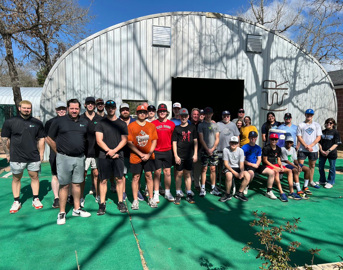 TXBaseballRanch's tweet image. Thank you to these athletes and their families who participated in our February Durathro™ Saturday. It was great to see these athletes in person once again! #RanchDifference #RanchFamily