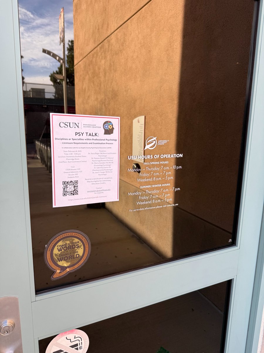 CSUN alumni and students attended a workshop on psychology careers, featuring LACPA members Dr. Reger, Dr. Raoofi, Dr. Vargas, Dr. Chavira, and Dr. González. They discussed specialties and licensure in California. Organized by the CSUN Psychology Alumni chapter and LACPA.