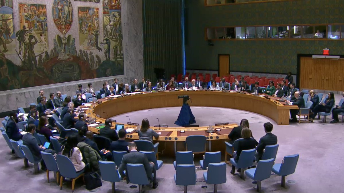 Today, the #UNSC met on ISIL/Da'esh.

Denmark remains steadfast in the fight against ISIL. 

An effective response against terrorism must go beyond security measures. The rule of law and human rights are not obstacles to counter-terrorism, they are its very foundation.