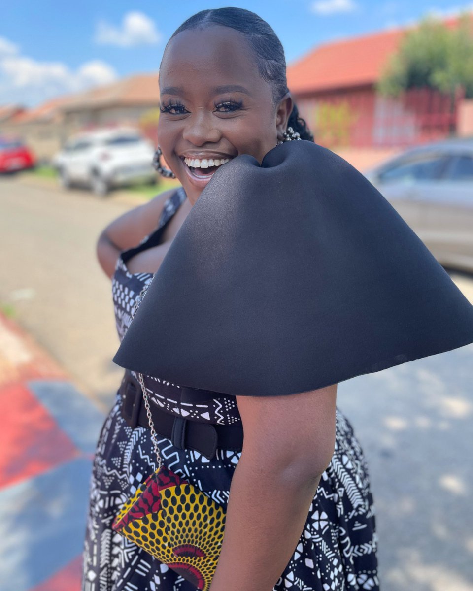 Legit! I am always attending my “friends” weddings. This was last weekend 🥹❤️