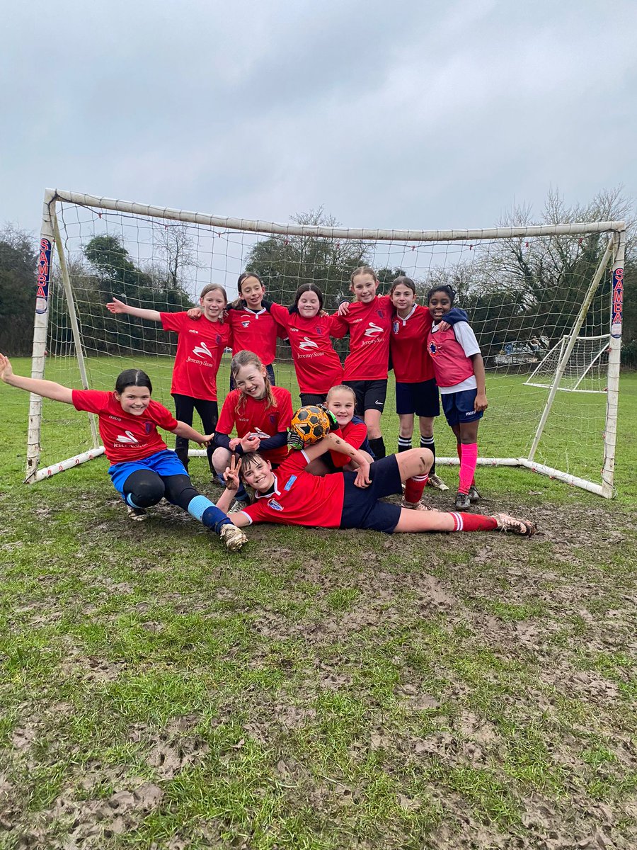 GM_CE_School's tweet photo. Not the best weather for free-flowing football but two results to be proud of! Both the boys and girls football teams won this afternoon scoring 3 goals each! They were both absolutely fantastic. #winners #GMPE #TeamGM https://t.co/v67mfvtclk