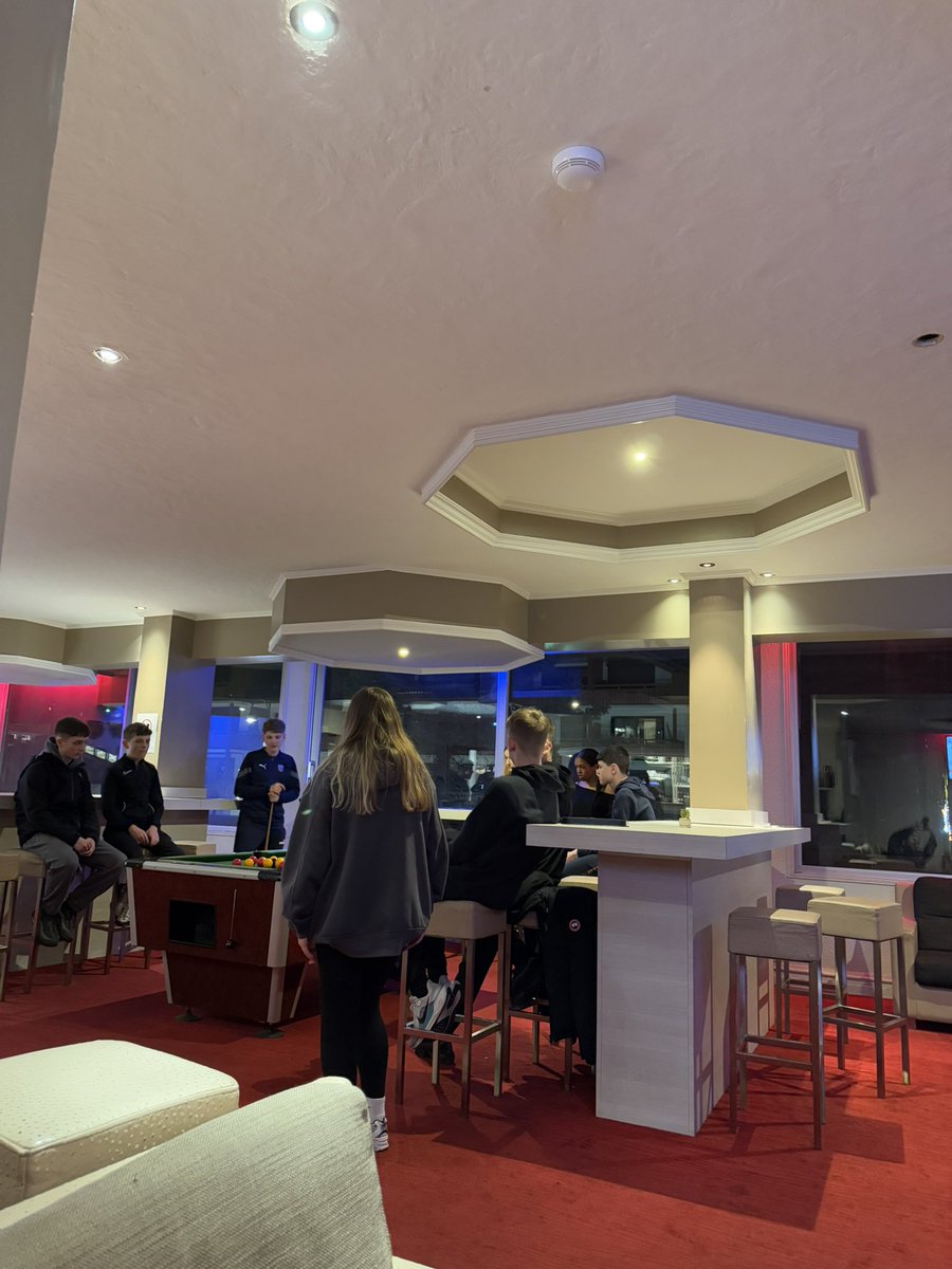 Day 3 final update: 

Two ski lessons ⛷️ ❄️ 

Blue runs complete 🔷 

Lots of pasta 🍝 

Lazy tag 👾 

Finishing with games night 🎱 

<a href="/Elloweshallspo1/">Ellowes Hall Sports College</a>