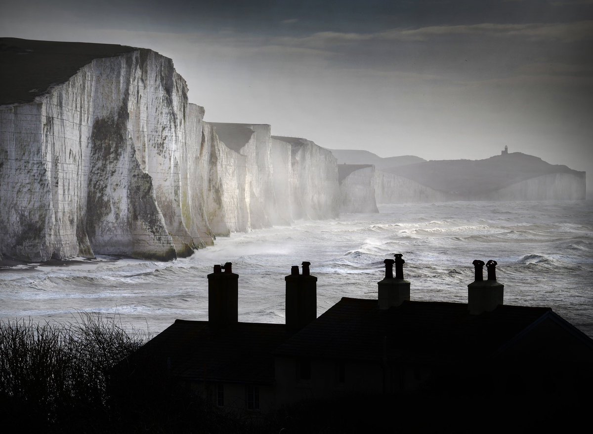 Winter tide <a href="/SevenSistersCP/">Seven Sisters Country Park</a>