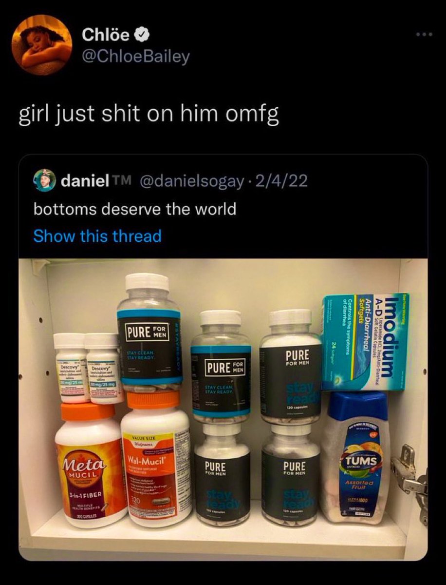 TheMemesArchive's tweet image. do not douche for dl trade. paint that man. all the shit they put us through girl?! come on you can’t just wait for karma, sometimes you gotta BE karma. okay? SHIT ON HIM!

tranimalcracker advice reaction video tiktok woman chloe bailey tweet meme