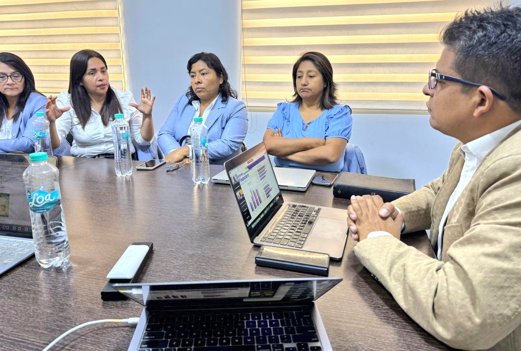 AdventistasAPCE's tweet photo. ✨️ Acompañamiento Administrativo #UPN #ASEACE, con el compromiso de nuestros líderes Educativos y administración de la #APCE , para seguir creciendo como Asociación Educativa. 💙🙌 #EducaciónAdventista #APCE https://t.co/6uYWihee6X