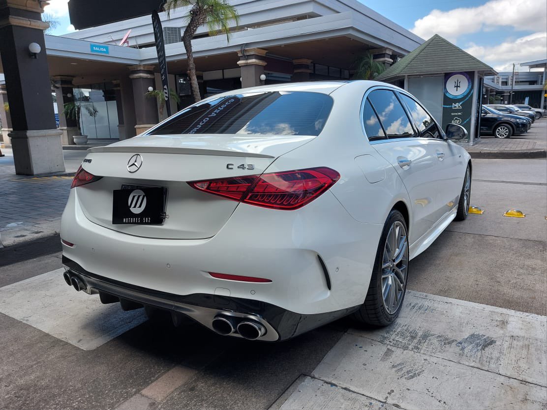 502Motores's tweet photo. MERCEDES-BENZ C 43 AMG 2023
Vehículo Seminuevo de Agencia
Tipo de vehículo: SEDÁN
Kilometraje: 5,000 kms
🔧 Motor: 2,000 Mild-Hibrid Turbo
⚙ 4 Cilindros
⛽ Gasolina
⚡ Transmisión: Secuencial
📲 WhatsApp al +502 2228-7300
🔹 #Motores502 #autosGT #guatemalacity https://t.co/jyzmCDvzQD