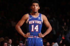 Bl0cknesMonster's tweet image. Ant when he’s not getting spoon fed CNS 3s and easy close outs to attack from Randle