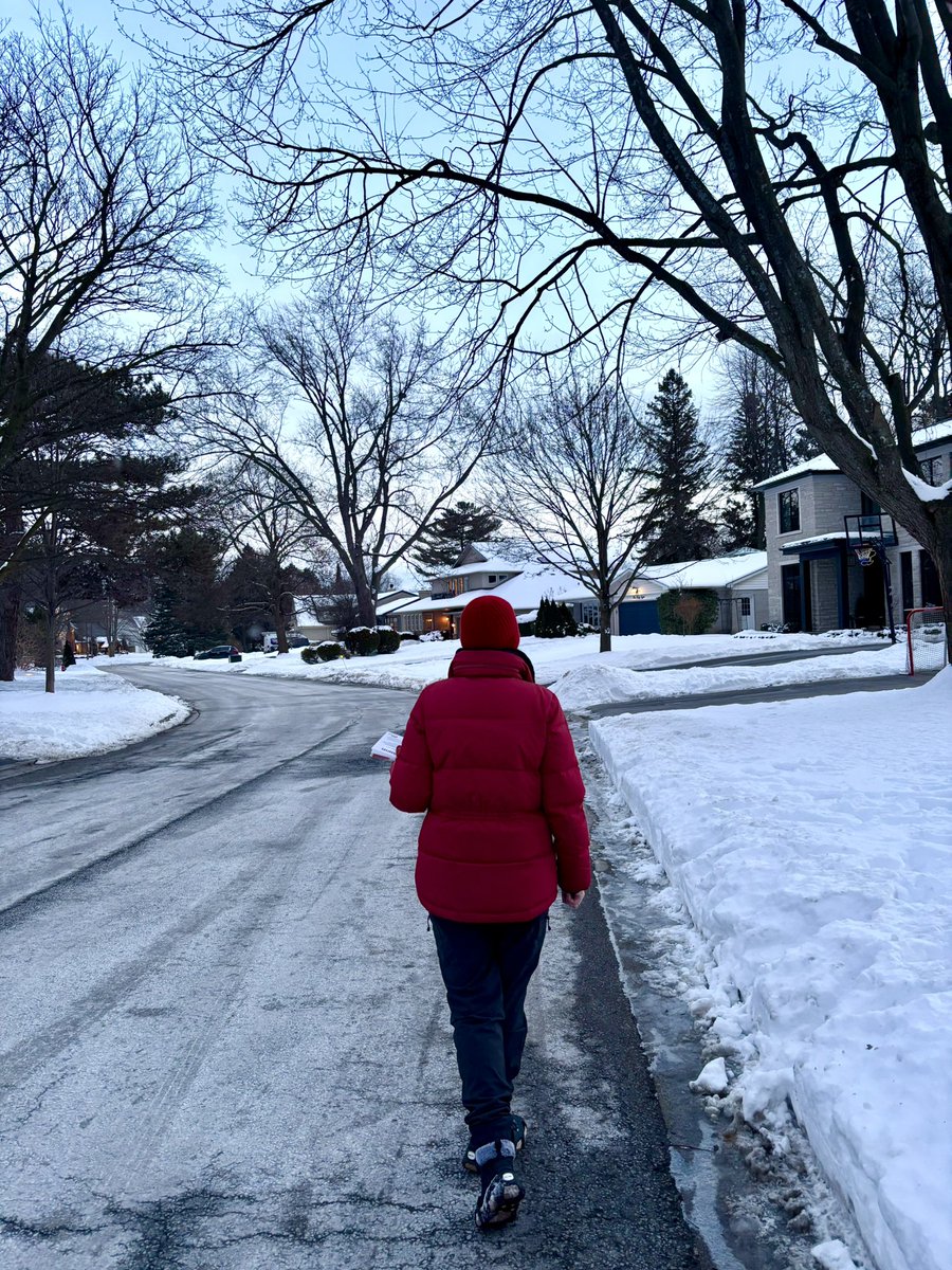 Committed … despite the freezing cold 🥶 We deserve better. 
#Oakville #strong #onpoli #moreforyou