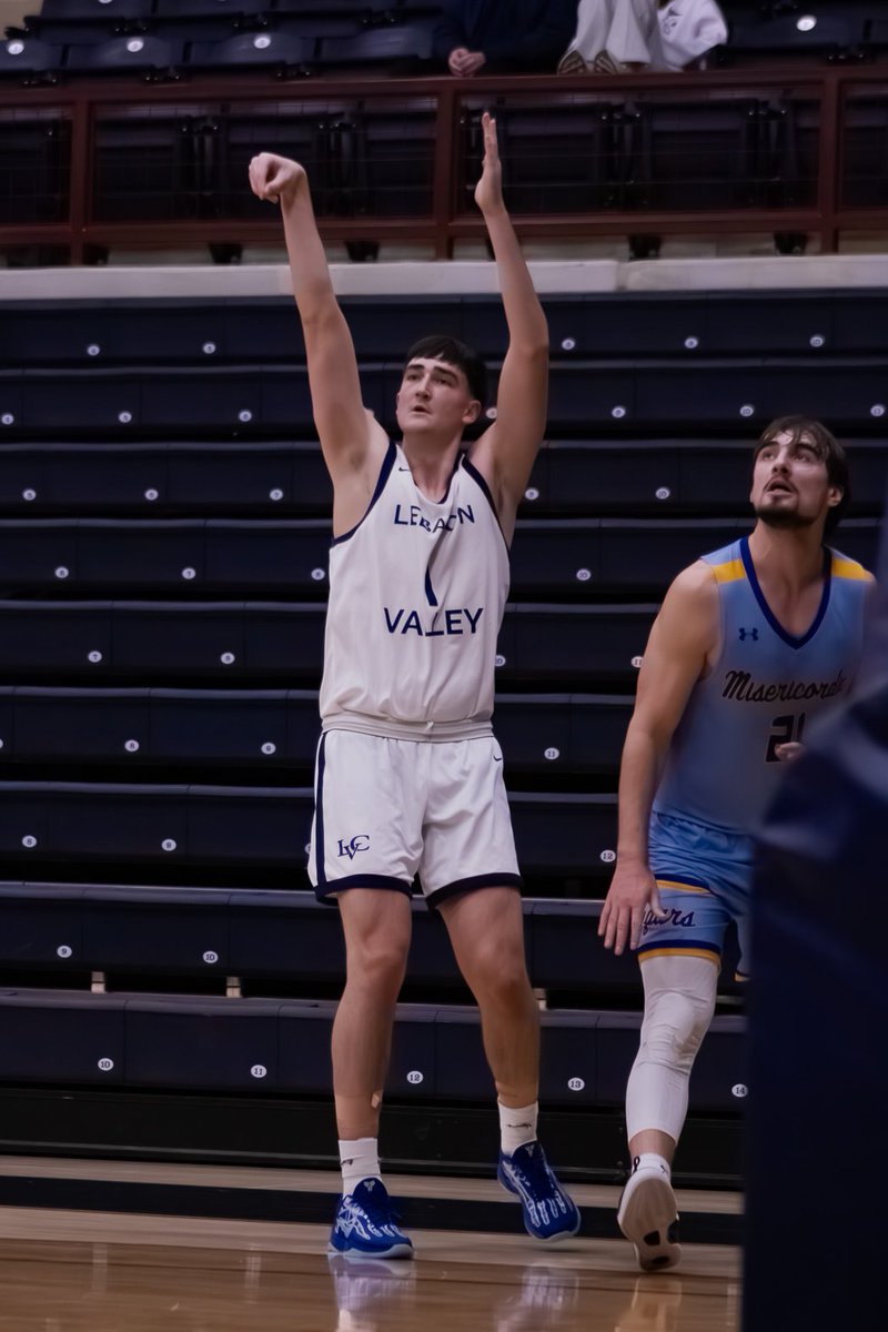 LVC Athletics (@lvcathletics) on Twitter photo Congratulations to <a href="/lvcdmbb/">Lebanon Valley College Men’s Basketball</a> senior Ryan Harder on scoring his 1,000 career point tonight at Misericordia!
#GoDutchmen Congratulations to <a href="/lvcdmbb/">Lebanon Valley College Men’s Basketball</a> senior Ryan Harder on scoring his 1,000 career point tonight at Misericordia!
#GoDutchmen