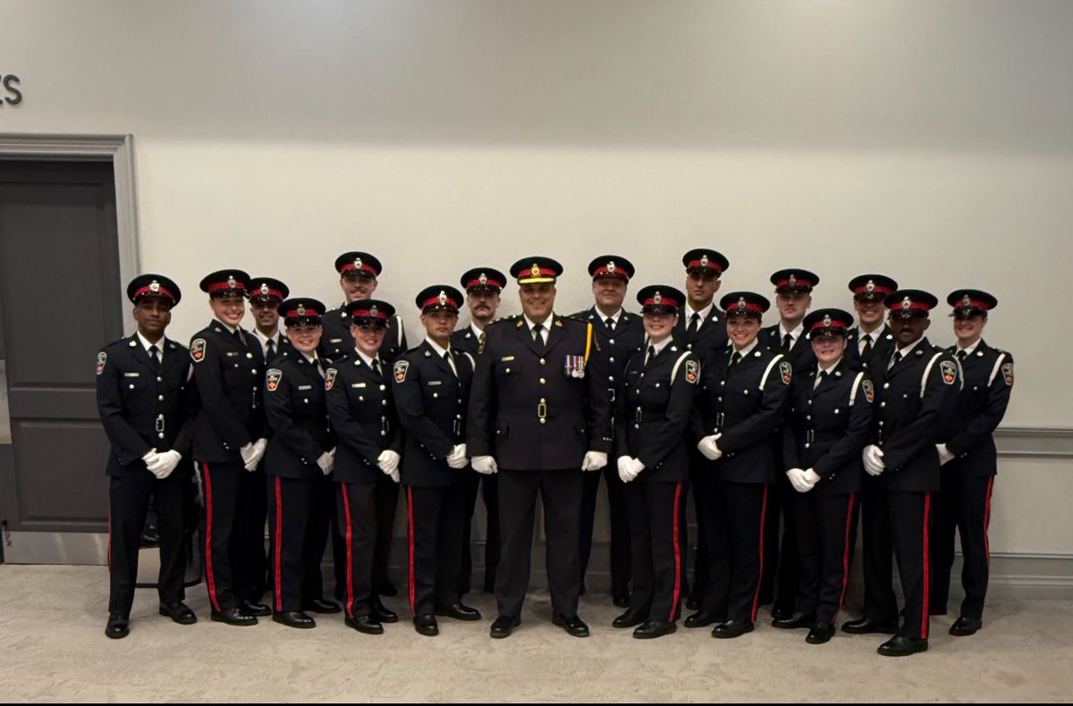 DRP Association (@associationdrp) on Twitter photo Congratulations to the 17 newest Members of <a href="/AssociationDrp/">DRP Association</a> and the <a href="/DRPS/">Durham Regional Police</a> . Durham’s latest recruits received their badges from <a href="/Chief_Moreira/">Peter Moreira</a> this evening in front of proud family and friends.
They will be out serving the community in the coming weeks.
Congratulations and Congratulations to the 17 newest Members of <a href="/AssociationDrp/">DRP Association</a> and the <a href="/DRPS/">Durham Regional Police</a> . Durham’s latest recruits received their badges from <a href="/Chief_Moreira/">Peter Moreira</a> this evening in front of proud family and friends.
They will be out serving the community in the coming weeks.
Congratulations and