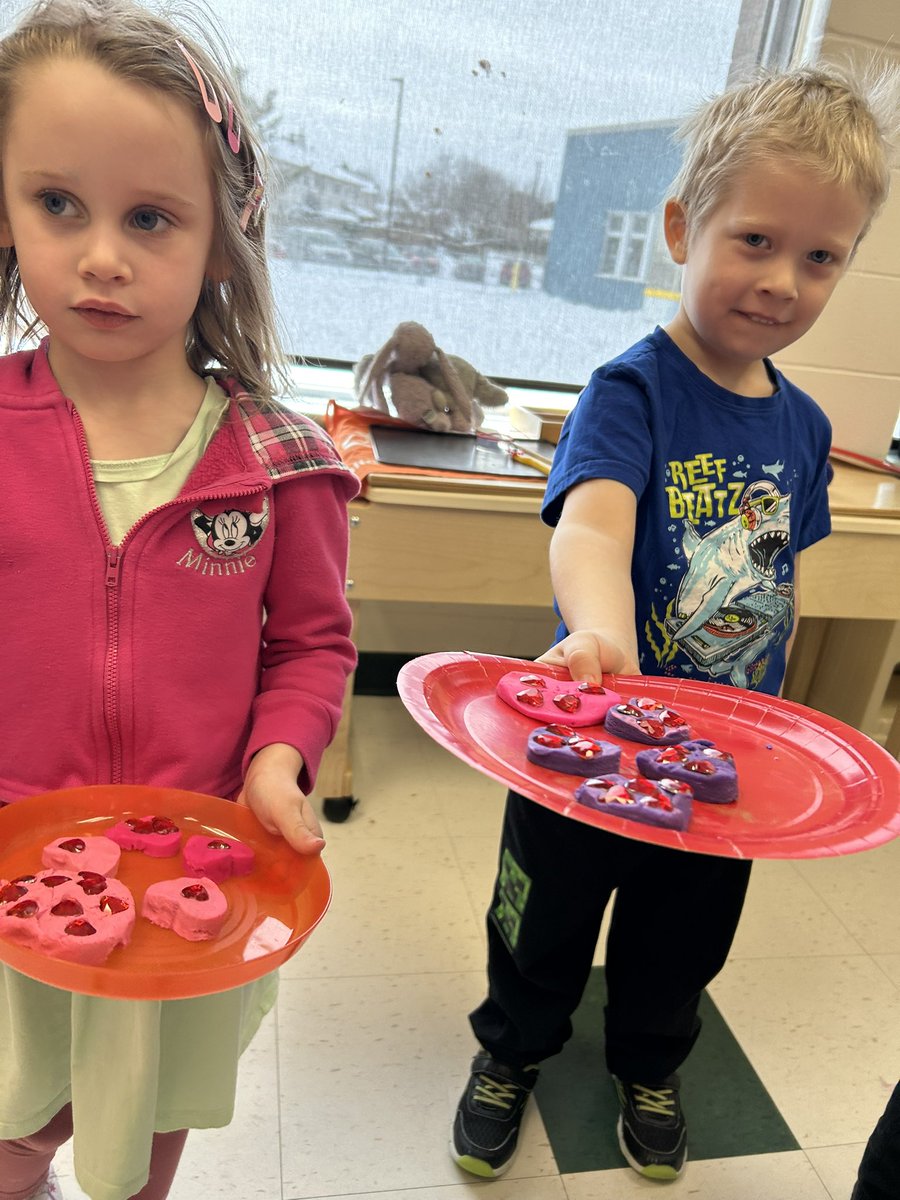 Lilly Samuel tweet media