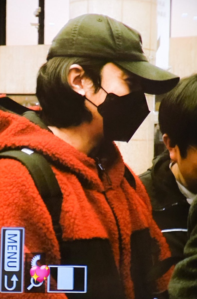 그놈의 꺼믄색 빨간색 ㅋㅋ