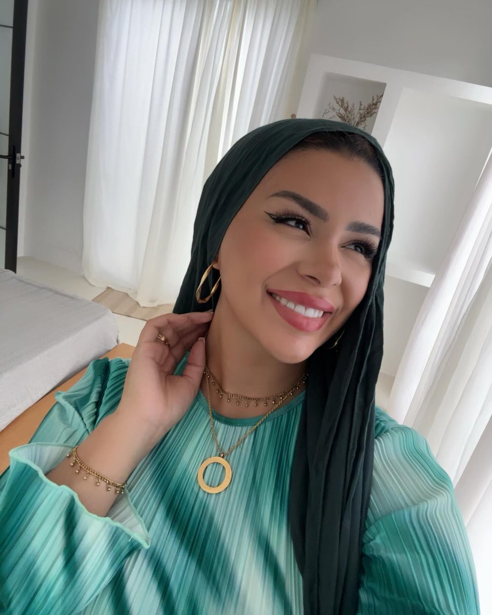 RubybentlyX's tweet image. Smiling 😊 my way into a great day.