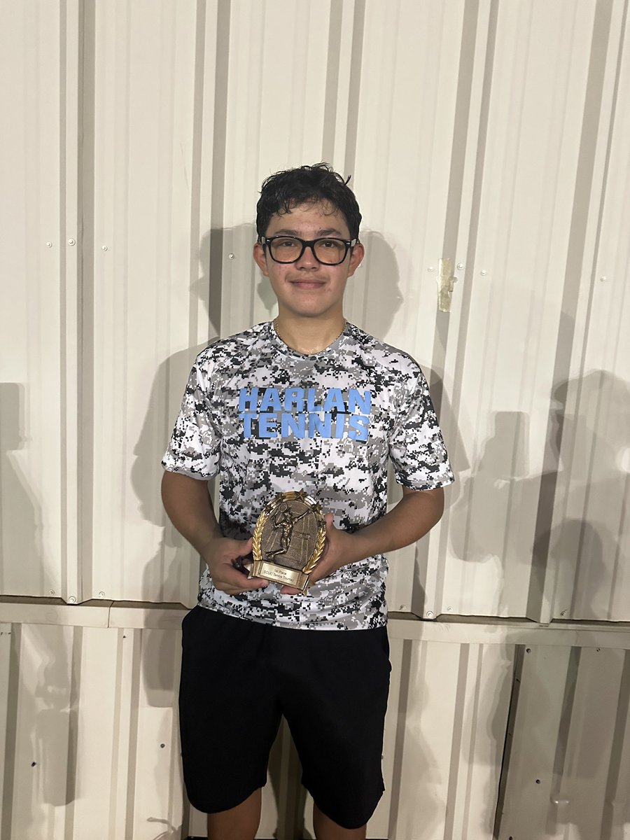 HarlanTennis's tweet image. Congratulations to Adrian Mansilla on getting 1st place at Clemens /Steele tournament last Friday. @NISDHarlan @NISDTennis @Rick_Yzaguirre @coachesalas