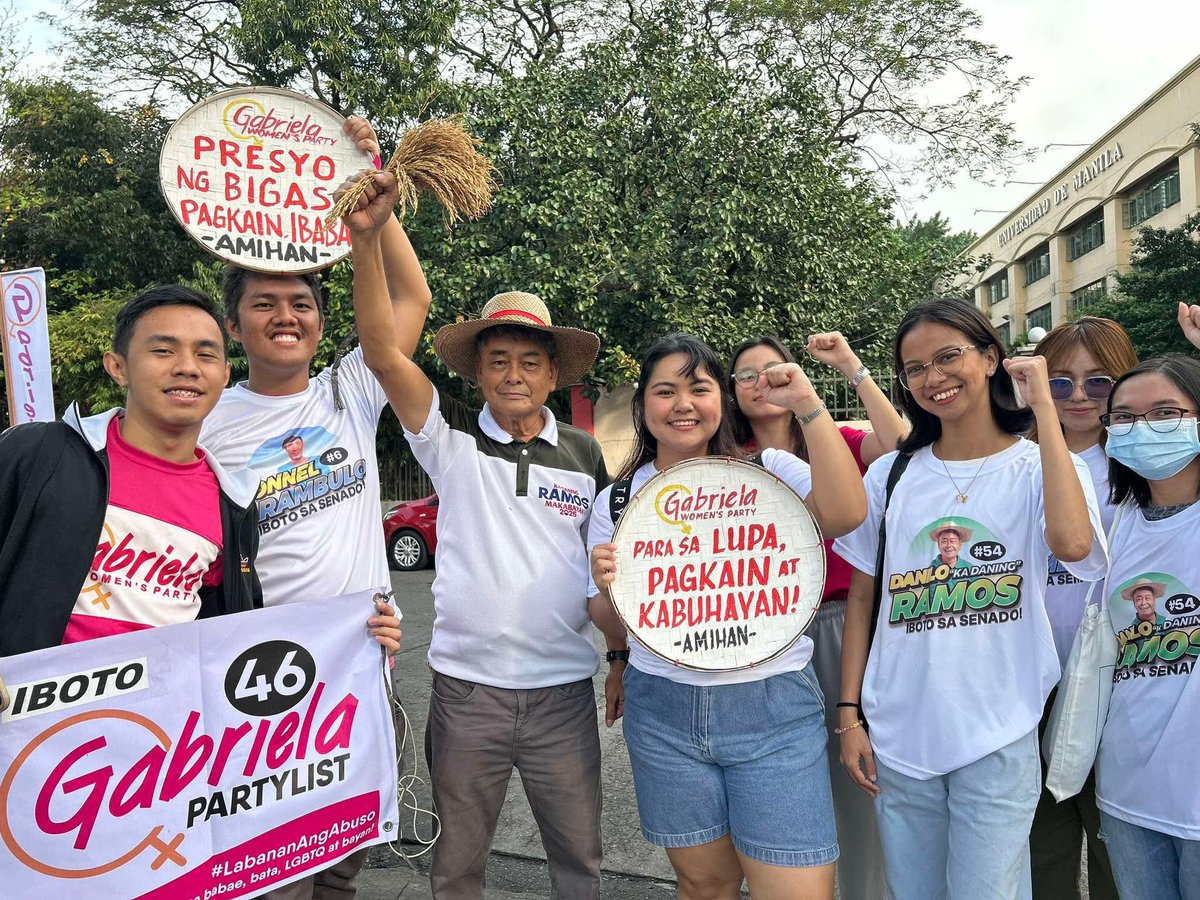 NNARAYouthUPD's tweet photo. Hindi pwedeng gutom ang nagtatanim at hikahos ang naghahanapbuhay! 

Kasama sina Ronnel Arambulo, @kadaningramos at buong @makabayan_org , ipaglaban natin ang lupa, trabaho, at kinabukasan ng mga Pilipino. Iboto ang taumbayan sa Senado at Kongreso!” 🌾✊

#TaumbayanSaSenado https://t.co/bfogYUAORN