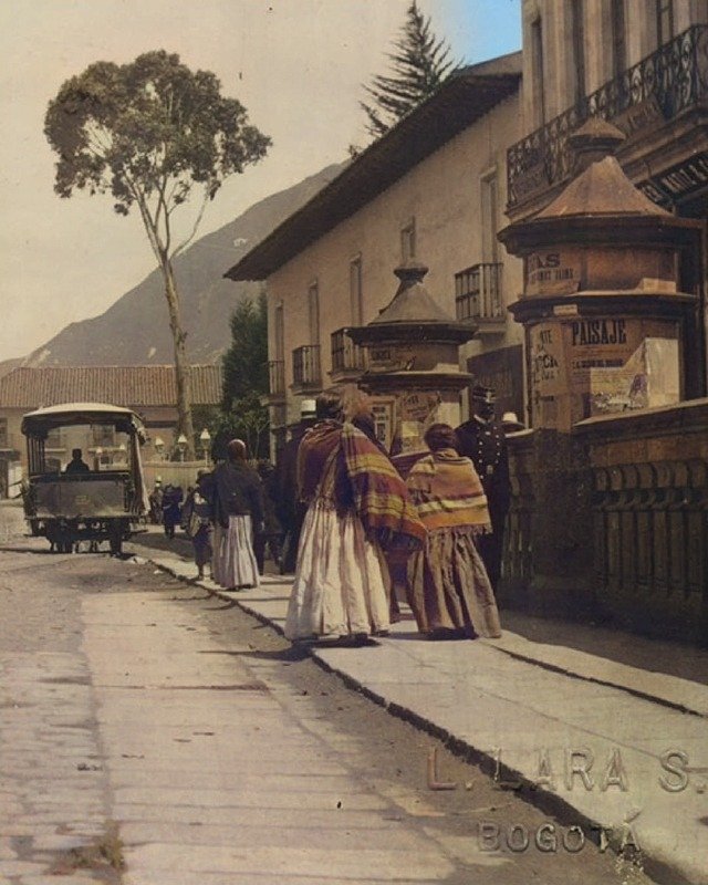 Historia en Imágenes tweet media