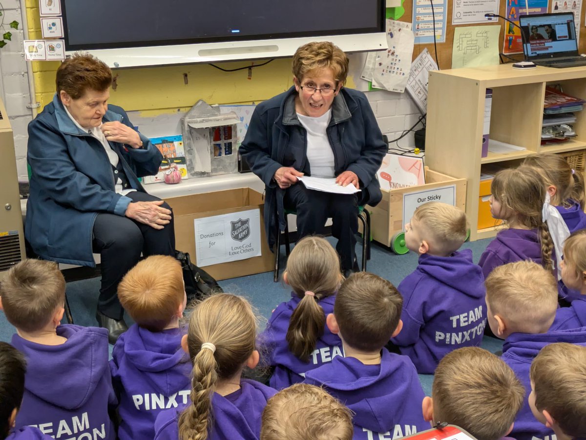 pvacademies's tweet image. Year one had an inspirational visit from the Salvation Army - Joan and Ruth said they were so impressed with how much we knew about significant people and our lovely manners 😁 thank you @salvationarmy #TeamPinxton #inspirationalpeople #experiential