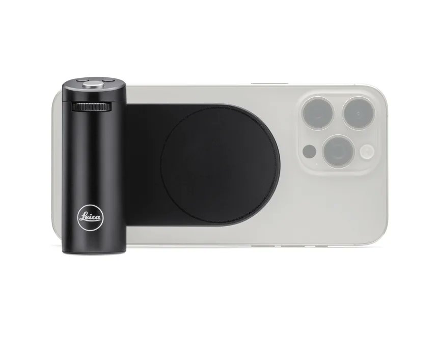 Si quieres mas serio en tus fotos con iPhone; Leica pone a la venta un grip compatible con MagSafe.

- Fabricado con aluminio 
- Shutter mecánico de dos fases  
- 2 botones configurables FN
- $7,850 MXN  

leica-camera.com/es-MX/mobile/l…
