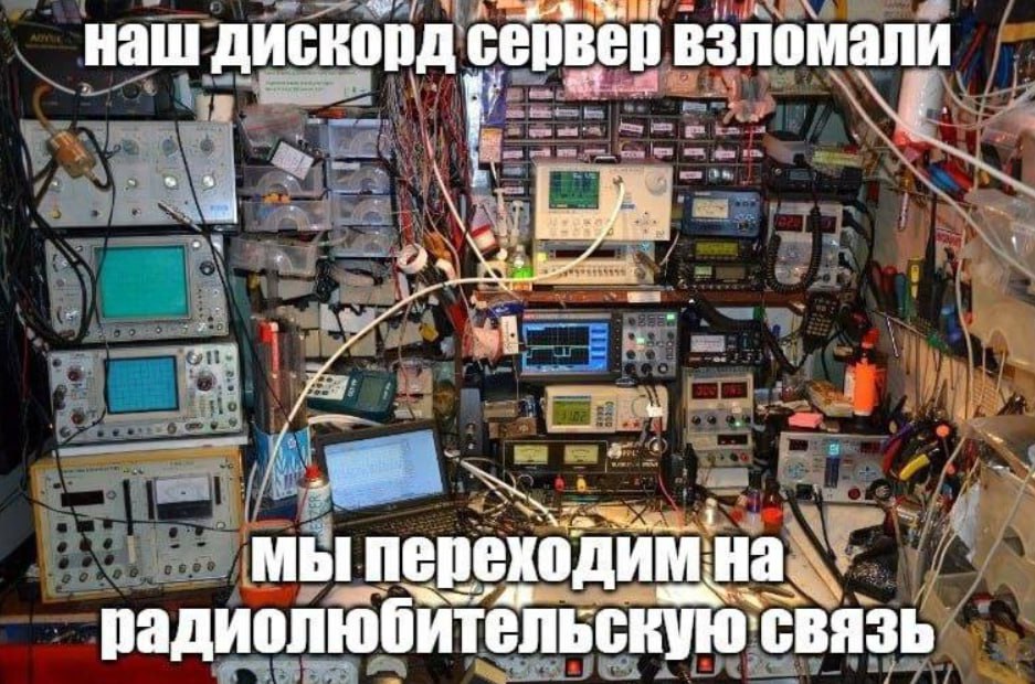 rosska_pravda's tweet photo. Вчера (да что там, уже почти позавчера!) состоялась выкладка неформата! Ознакомиться с росским народным творчеством, прильнуть к музыкальному нарративу и даже заглянуть непосредственно в радиорубку нашего степного корабля можно по ссылке: https://t.co/0nVsFJFenn

#ЗФБ2025 https://t.co/VjAPag0xQT
