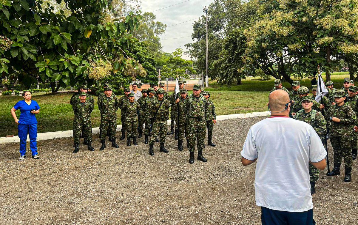 ejercito_COPER's tweet image. 🔊📌#DISAN | ¡Salud y prevención al servicio de nuestros soldados!
Capacitamos a nuestro personal para fortalecer la lucha contra el dengue y la fiebre amarilla. ¡Cuidamos a quienes nos protegen! 💪

#PorNuestrosSoldados