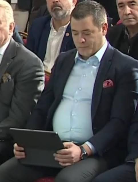 💥ŞAİBELİ KURULTAYIN PERDE ARKASI 💥

📌Murat Ongun sağda solda şahsıma operasyon planı yapmayı bırak sorularıma delikanlı gibi cevap ver. Bu iddialar Savcılara da ihbardır...

📌Murat Ongun adresler mevcut 29 Mayıs 2023 günü Koç Sistem Genel Müdürü Mehmet Ali Akarca ile Zorlu