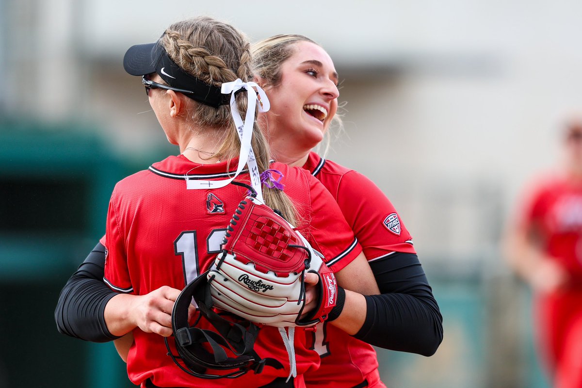 BallStateSB's tweet photo. Whole lotta love for opening weekend in Cali 🔥

#ChirpChirp x #WeFly https://t.co/GS36aaD7wO