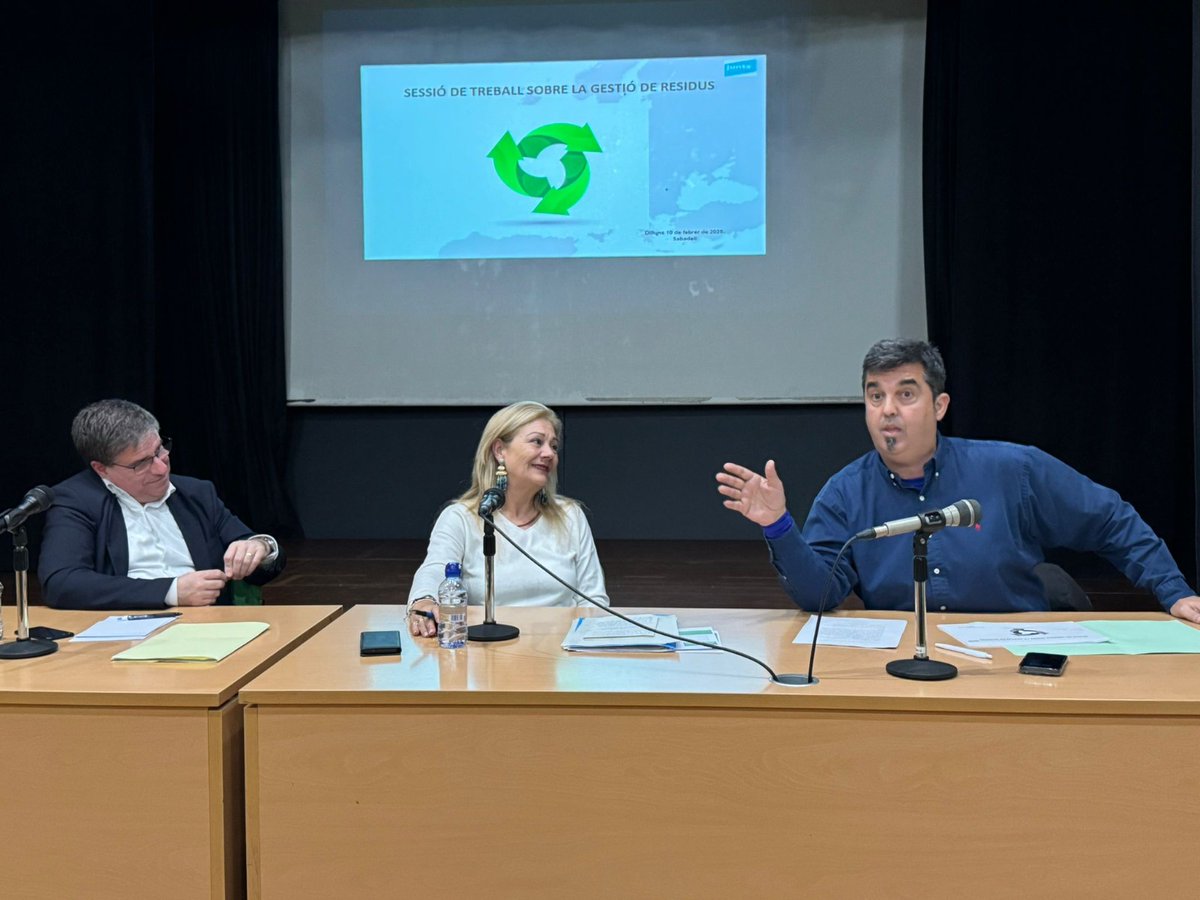 Junts per Catalunya metropolità (@juntsxcat_amb) on Twitter photo <a href="/IsidreSierra/">Isidre Sierra</a> alcalde de Sant Climent de Ll. ha participat a la sessió de treball sobre la gestió de residus a Sabadell: "La gent tindrà consciència de fer bé la separació dels residus quan els ajuntaments hàgim d'incrementar la taxa d’escombraries" #junts #residus #territori <a href="/IsidreSierra/">Isidre Sierra</a> alcalde de Sant Climent de Ll. ha participat a la sessió de treball sobre la gestió de residus a Sabadell: "La gent tindrà consciència de fer bé la separació dels residus quan els ajuntaments hàgim d'incrementar la taxa d’escombraries" #junts #residus #territori