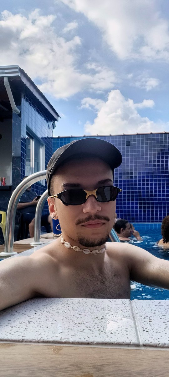 𝖕𝖎𝖒 tweet media