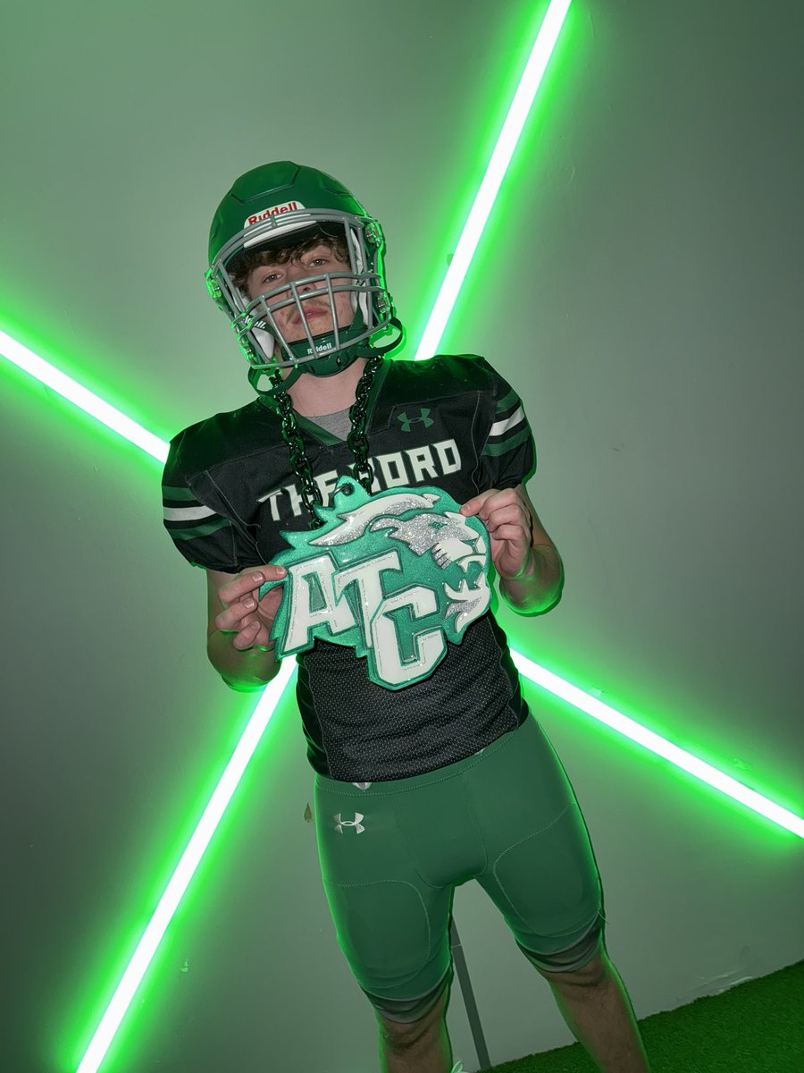 After a great visit <a href="/GC_Pride_Fball/">Greensboro College Football</a>! I am blessed to receive my 2nd offer from Greensboro College! ✝️AGTG!
@CoachHartman_GC <a href="/CoachTorain_16/">Maurice Torain</a> <a href="/willbradleysp/">Will Bradley Sports Performance</a> <a href="/blt_different/">Built Different</a> <a href="/KRWallaceFB/">Kevin Wallace, Ed.D</a> <a href="/WF_Football/">West Forsyth Football</a> #JUICE 💚🖤🤍