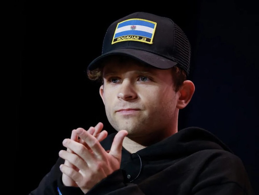 SimplyBitcoin's tweet image. Joe Rogan interviewing Jack Mallers on #Bitcoin would be EPIC 🔥

Repost if you think this should happen 🔁