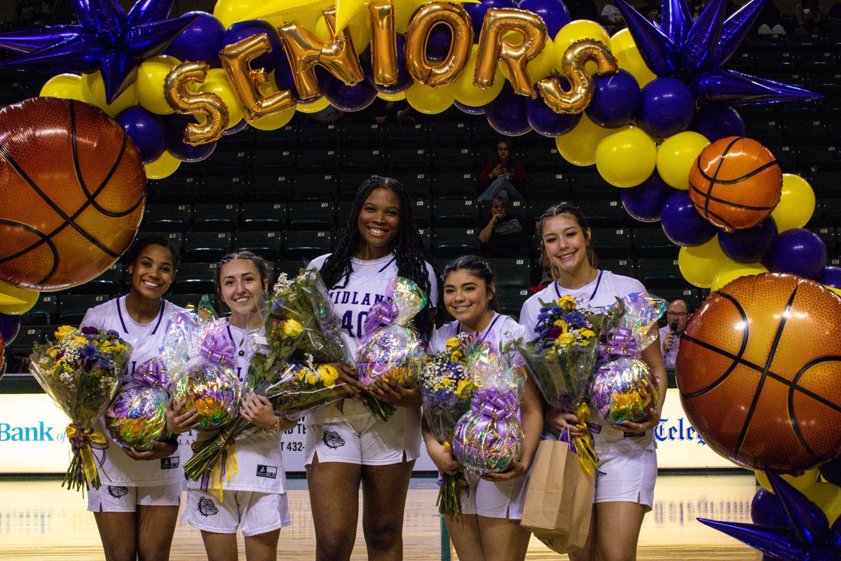 Midland High Lady Dawg Basketball (@mhsladydawgball) on Twitter photo Info on tomorrowโs playoff game:
Here is the link to purchase tickets:
sisd.net/page/tickets
Here is the link to watch the live stream:
Epsportsnetwork.com
#Believe
<a href="/AthleticsMISD/">Midland ISD Athletics</a> <a href="/MidlandHigh_MHS/">Midland High School</a> Info on tomorrowโs playoff game:
Here is the link to purchase tickets:
sisd.net/page/tickets
Here is the link to watch the live stream:
Epsportsnetwork.com
#Believe
<a href="/AthleticsMISD/">Midland ISD Athletics</a> <a href="/MidlandHigh_MHS/">Midland High School</a>