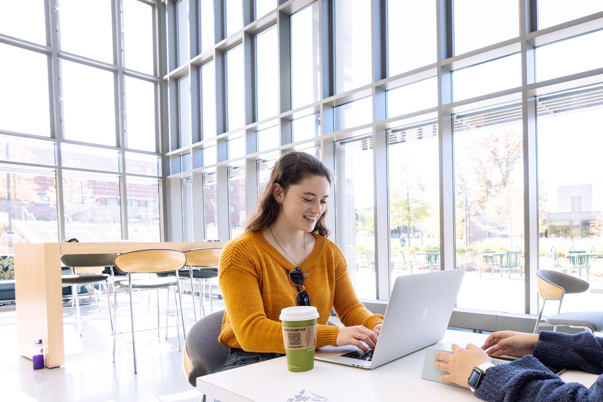 Mason ULife (@masonulife) on Twitter photo Love creating content and connecting with other students, alumni, and offices on campus? We're looking for a Social Media Coordinator!📱✨
📌 Apply now on Handshake! The application closes on February 28th.
<a href="/georgemasonu/">George Mason University</a> #masonulife #georgemason #masonnation Love creating content and connecting with other students, alumni, and offices on campus? We're looking for a Social Media Coordinator!📱✨
📌 Apply now on Handshake! The application closes on February 28th.
<a href="/georgemasonu/">George Mason University</a> #masonulife #georgemason #masonnation