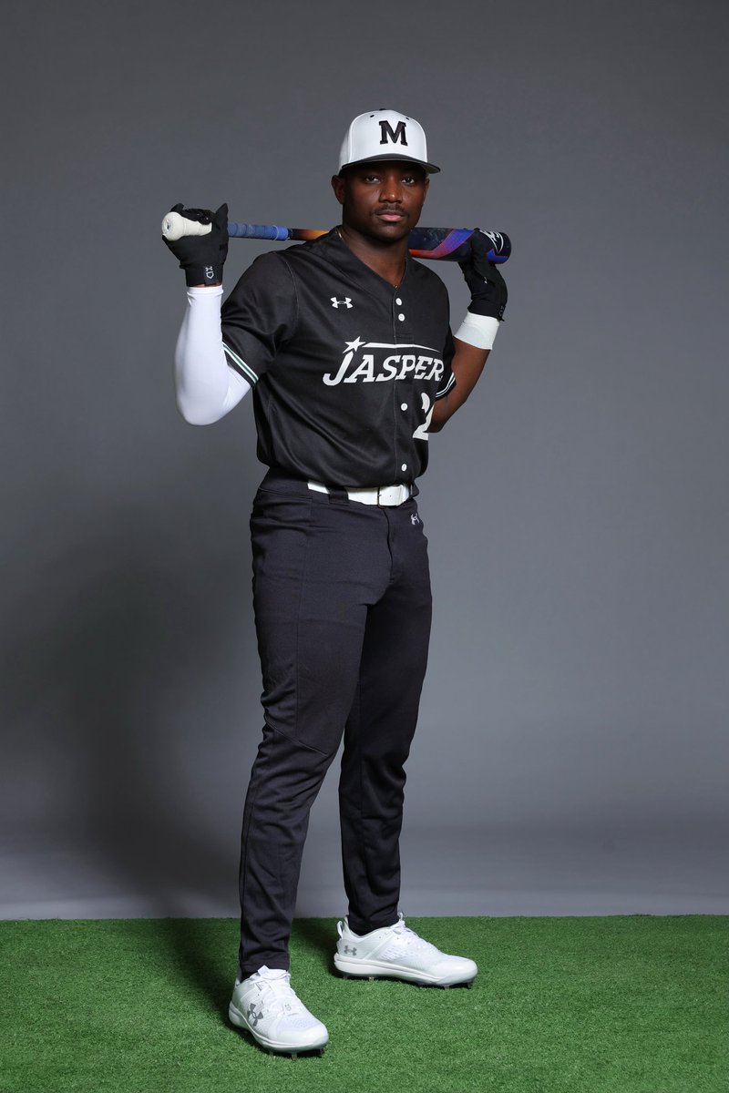 Manhattan Baseball tweet media